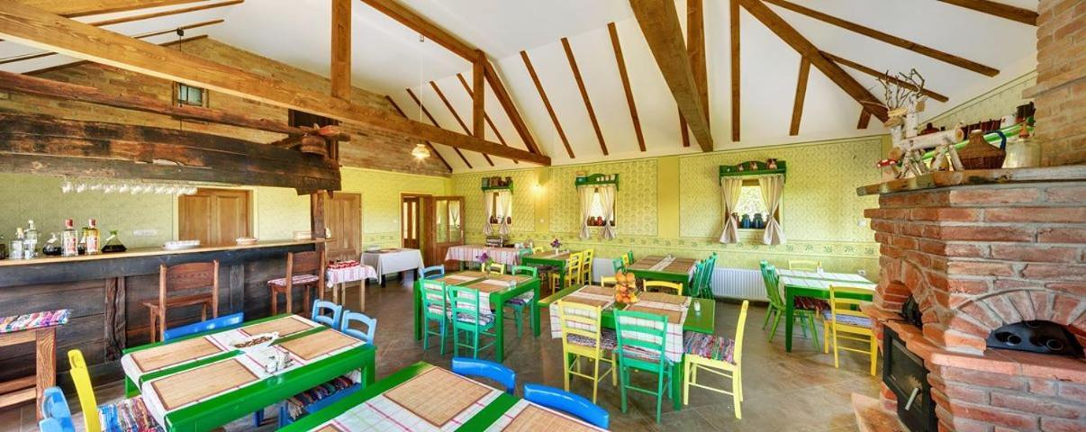 Sobe Kod Baje - Baranjska Kuca Bed & Breakfast Karanac Bagian luar foto