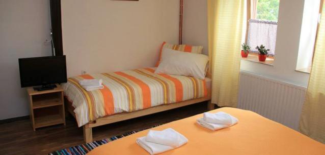 Sobe Kod Baje - Baranjska Kuca Bed & Breakfast Karanac Bagian luar foto