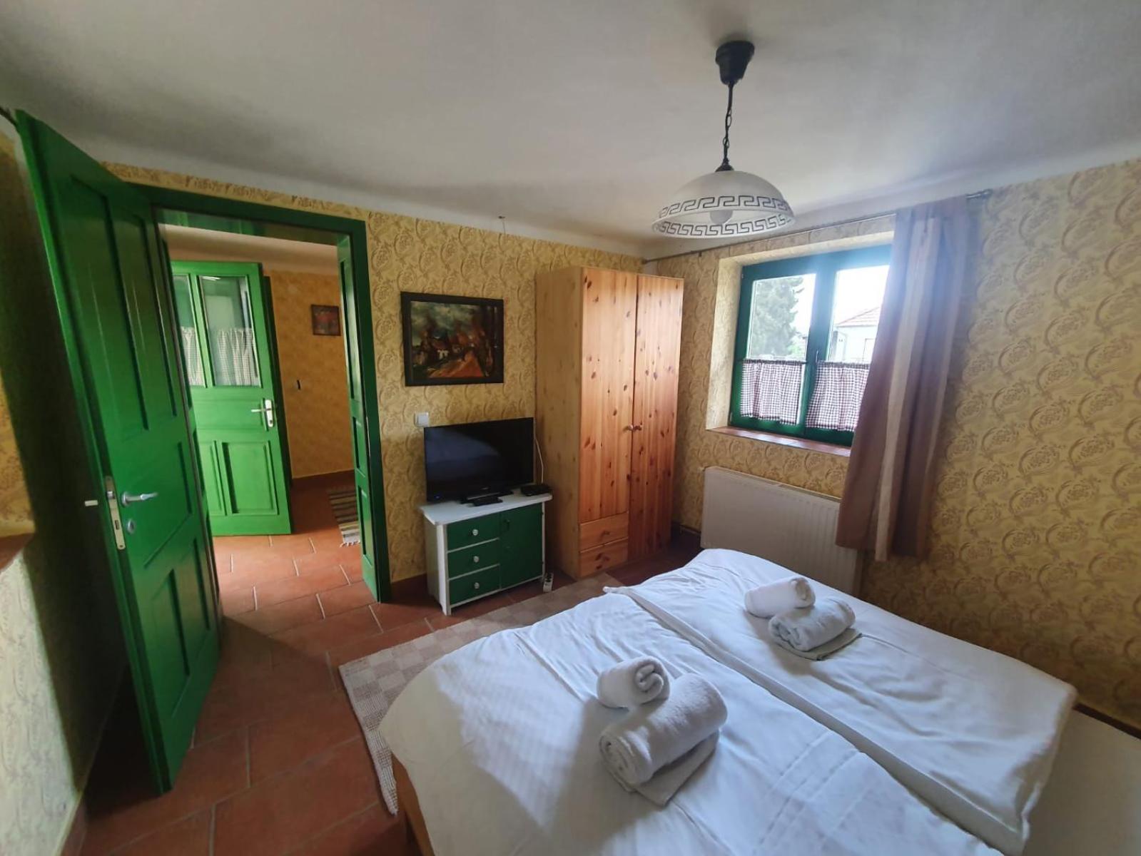 Sobe Kod Baje - Baranjska Kuca Bed & Breakfast Karanac Bagian luar foto